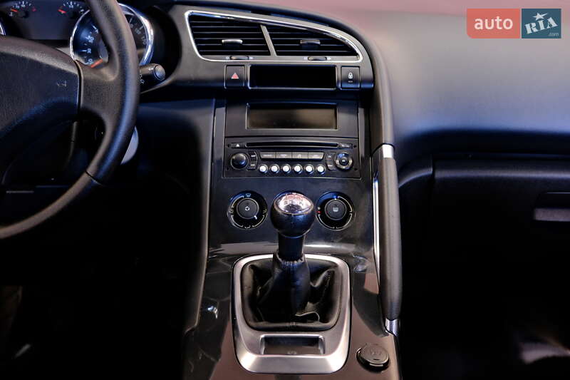 Внедорожник / Кроссовер Peugeot 3008 2011 в Одессе