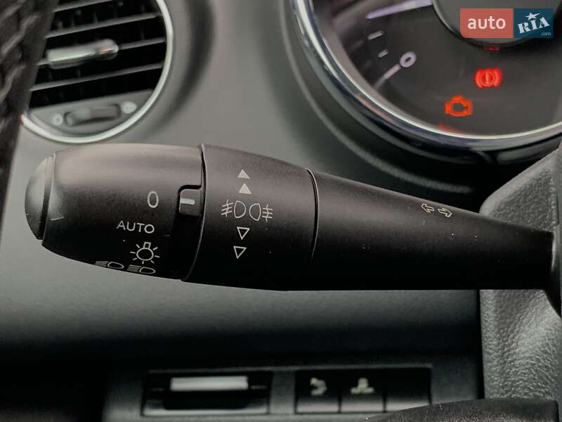 Позашляховик / Кросовер Peugeot 3008 2011 в Бердичеві