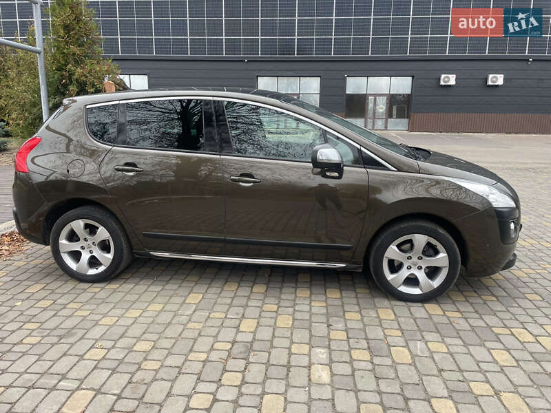 Внедорожник / Кроссовер Peugeot 3008 2012 в Луцке
