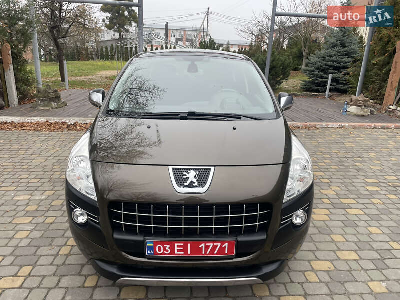 Внедорожник / Кроссовер Peugeot 3008 2012 в Луцке