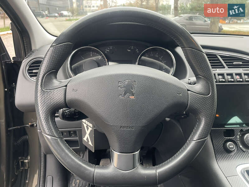 Внедорожник / Кроссовер Peugeot 3008 2012 в Луцке