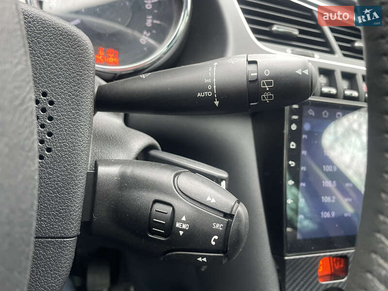 Внедорожник / Кроссовер Peugeot 3008 2012 в Луцке