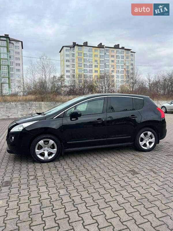 Внедорожник / Кроссовер Peugeot 3008 2011 в Ивано-Франковске