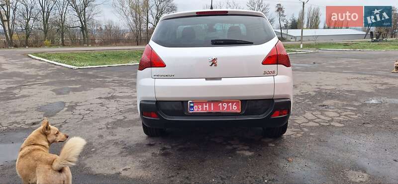 Внедорожник / Кроссовер Peugeot 3008 2012 в Новоархангельске