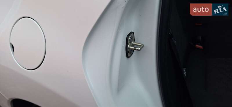 Внедорожник / Кроссовер Peugeot 3008 2012 в Новоархангельске