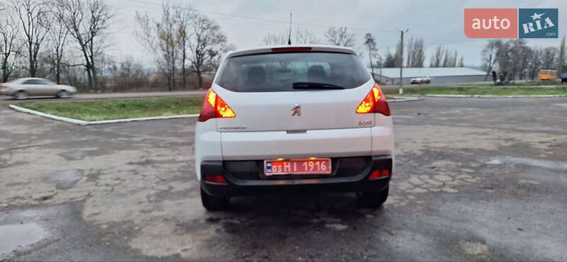 Внедорожник / Кроссовер Peugeot 3008 2012 в Новоархангельске