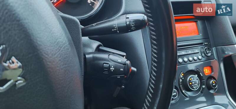 Внедорожник / Кроссовер Peugeot 3008 2012 в Новоархангельске