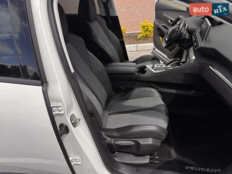 Внедорожник / Кроссовер Peugeot 3008 2020 в Киеве фото 11 Внедорожник / Кроссовер Peugeot 3008 2020 в Киеве