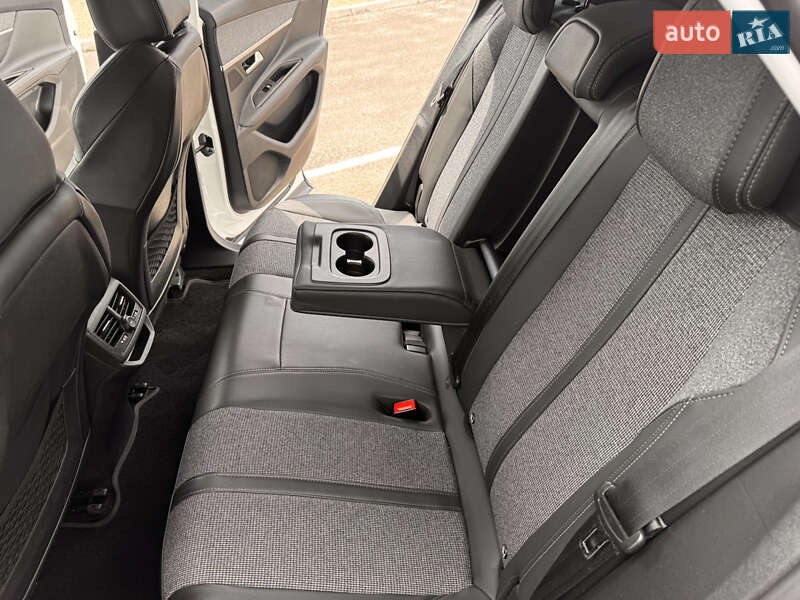 Внедорожник / Кроссовер Peugeot 3008 2020 в Киеве фото 13 Внедорожник / Кроссовер Peugeot 3008 2020 в Киеве