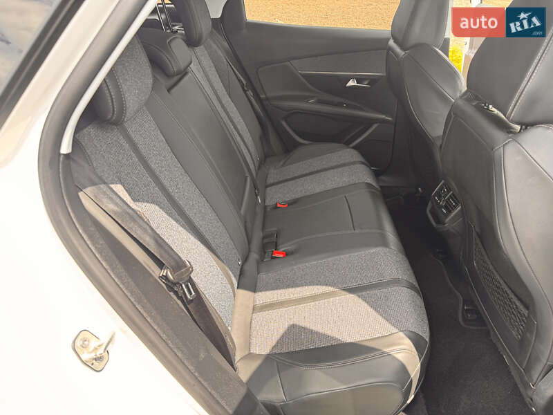 Внедорожник / Кроссовер Peugeot 3008 2020 в Киеве фото 25 Внедорожник / Кроссовер Peugeot 3008 2020 в Киеве
