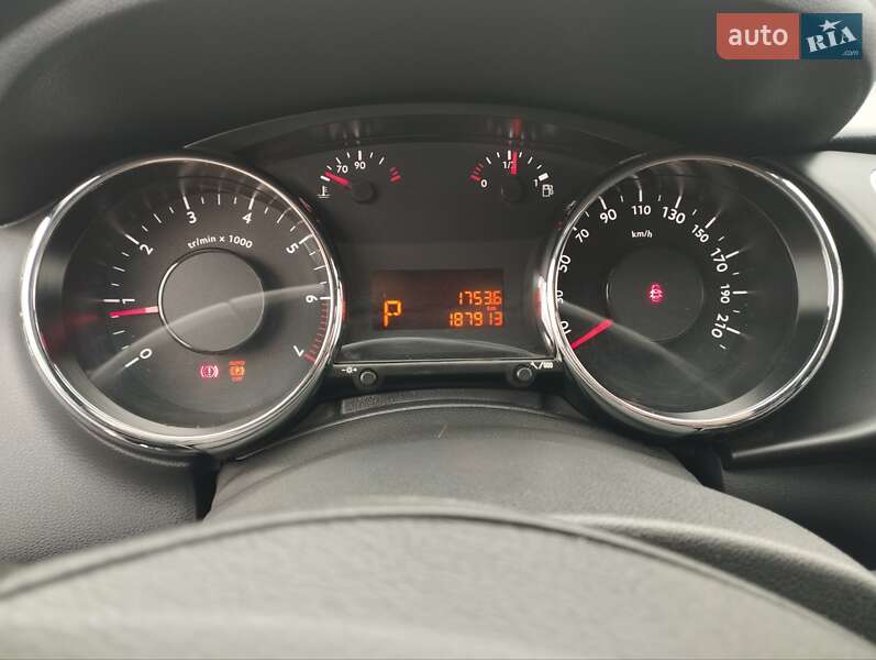 Внедорожник / Кроссовер Peugeot 3008 2010 в Днепре