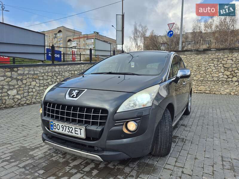 Внедорожник / Кроссовер Peugeot 3008 2011 в Тернополе