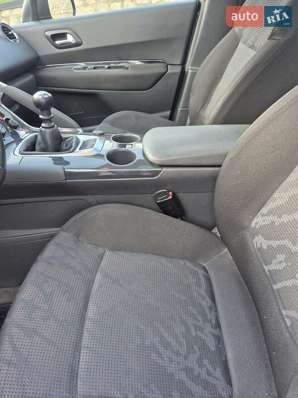 Внедорожник / Кроссовер Peugeot 3008 2011 в Тернополе