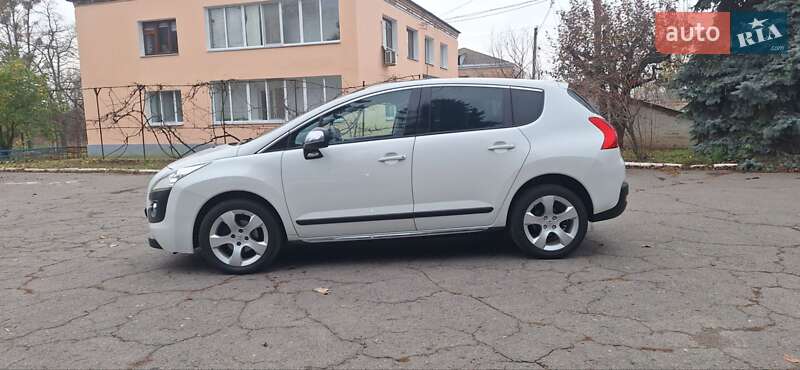 Позашляховик / Кросовер Peugeot 3008 2012 в Новоархангельську фото 5 Позашляховик / Кросовер Peugeot 3008 2012 в Новоархангельську