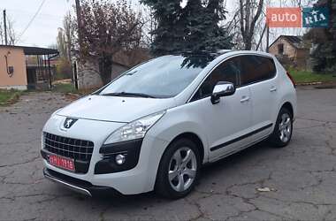 Позашляховик / Кросовер Peugeot 3008 2012 в Новоархангельську