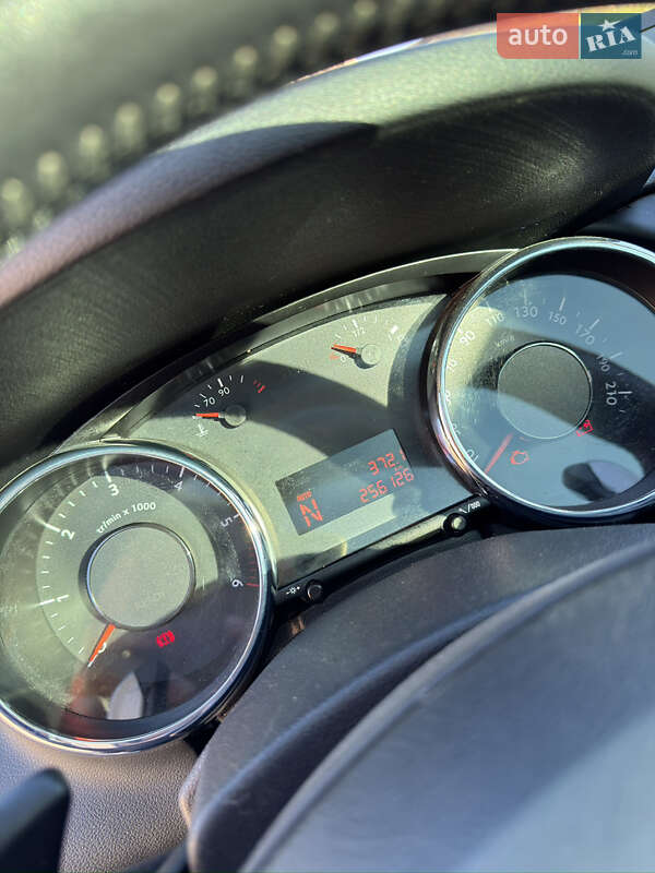 Внедорожник / Кроссовер Peugeot 3008 2011 в Тернополе