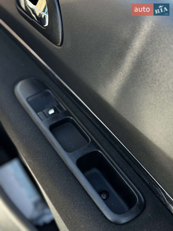 Внедорожник / Кроссовер Peugeot 3008 2011 в Тернополе