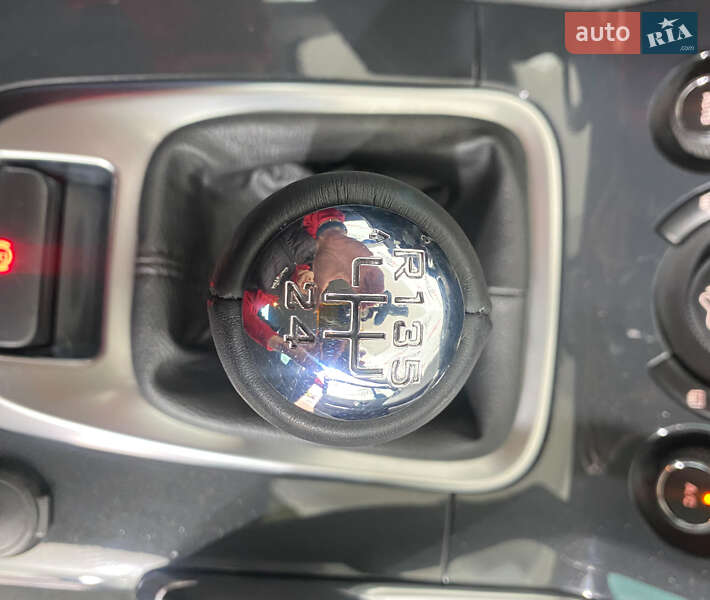 Внедорожник / Кроссовер Peugeot 3008 2016 в Львове фото 21 Внедорожник / Кроссовер Peugeot 3008 2016 в Львове