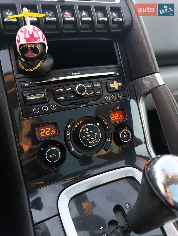 Позашляховик / Кросовер Peugeot 3008 2010 в Рівному