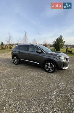 Позашляховик / Кросовер Peugeot 3008 2021 в Чернівцях