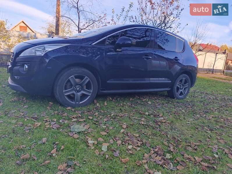 Позашляховик / Кросовер Peugeot 3008 2010 в Трускавці