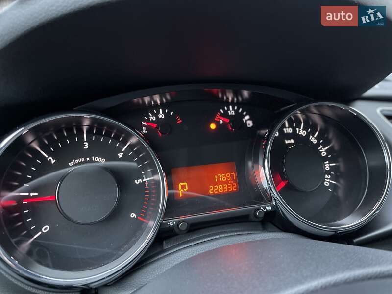 Внедорожник / Кроссовер Peugeot 3008 2015 в Сумах