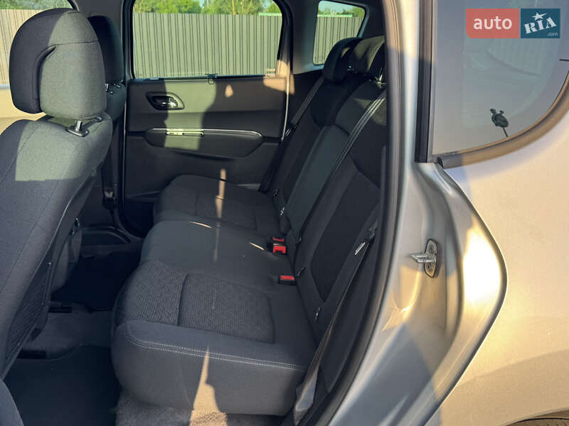 Позашляховик / Кросовер Peugeot 3008 2014 в Хмельницькому