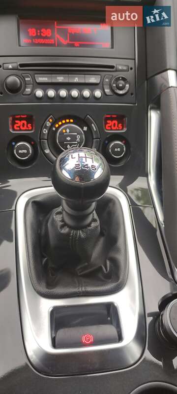 Позашляховик / Кросовер Peugeot 3008 2011 в Бару