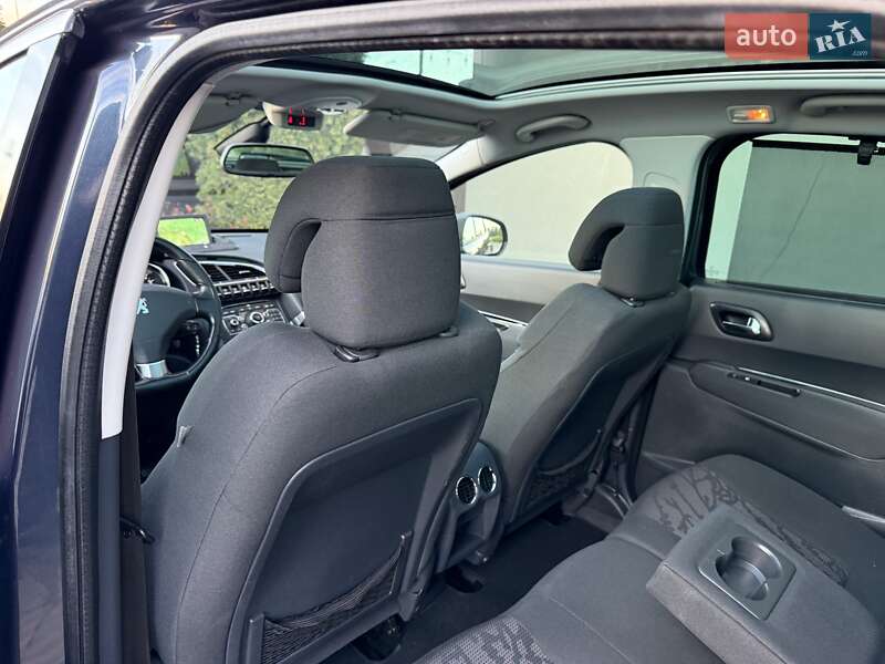 Внедорожник / Кроссовер Peugeot 3008 2013 в Стрые