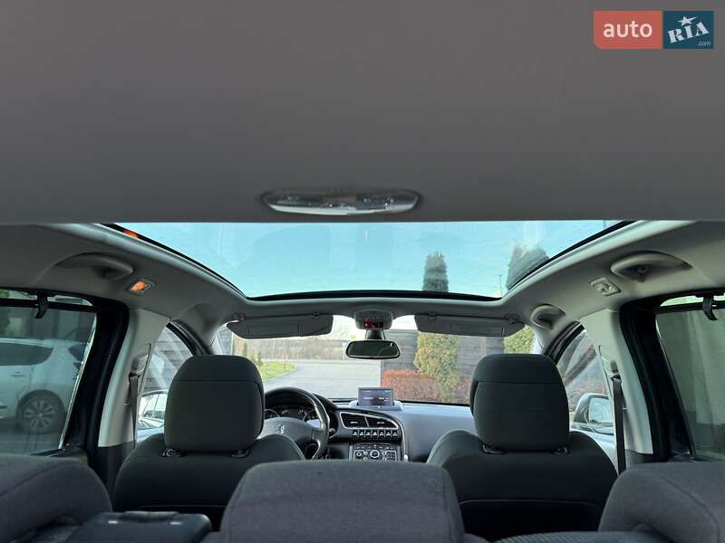 Внедорожник / Кроссовер Peugeot 3008 2013 в Стрые