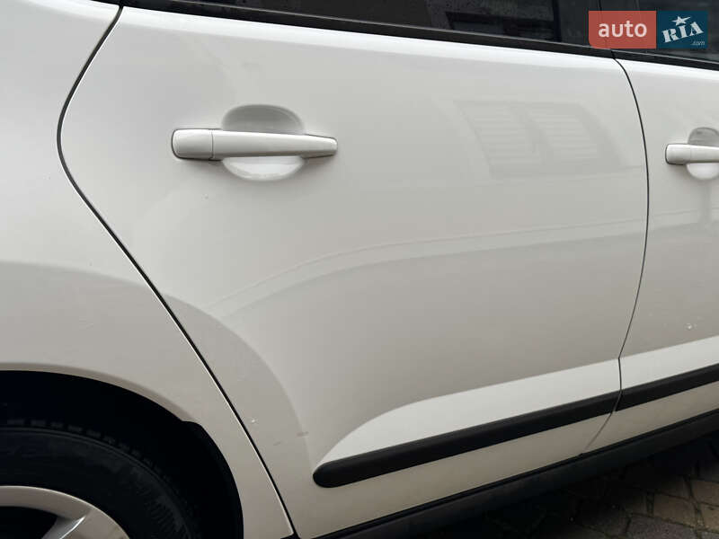 Внедорожник / Кроссовер Peugeot 3008 2012 в Коломые фото 44 Внедорожник / Кроссовер Peugeot 3008 2012 в Коломые