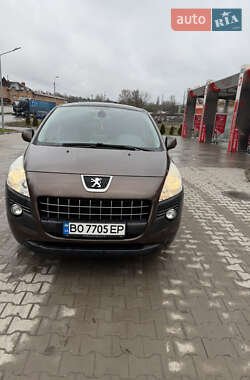 Позашляховик / Кросовер Peugeot 3008 2013 в Тернополі