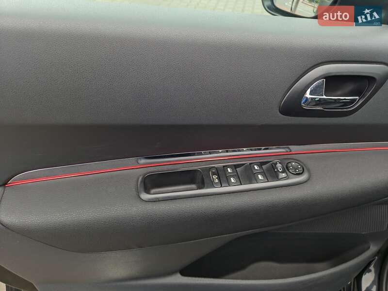 Позашляховик / Кросовер Peugeot 3008 2010 в Вінниці