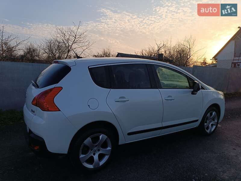 Позашляховик / Кросовер Peugeot 3008 2011 в Котельві фото 22 Позашляховик / Кросовер Peugeot 3008 2011 в Котельві