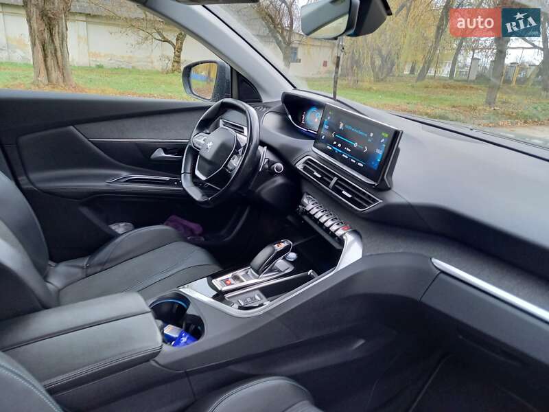 Внедорожник / Кроссовер Peugeot 3008 2020 в Черновцах