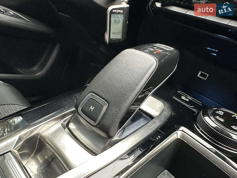 Внедорожник / Кроссовер Peugeot 3008 2020 в Киеве