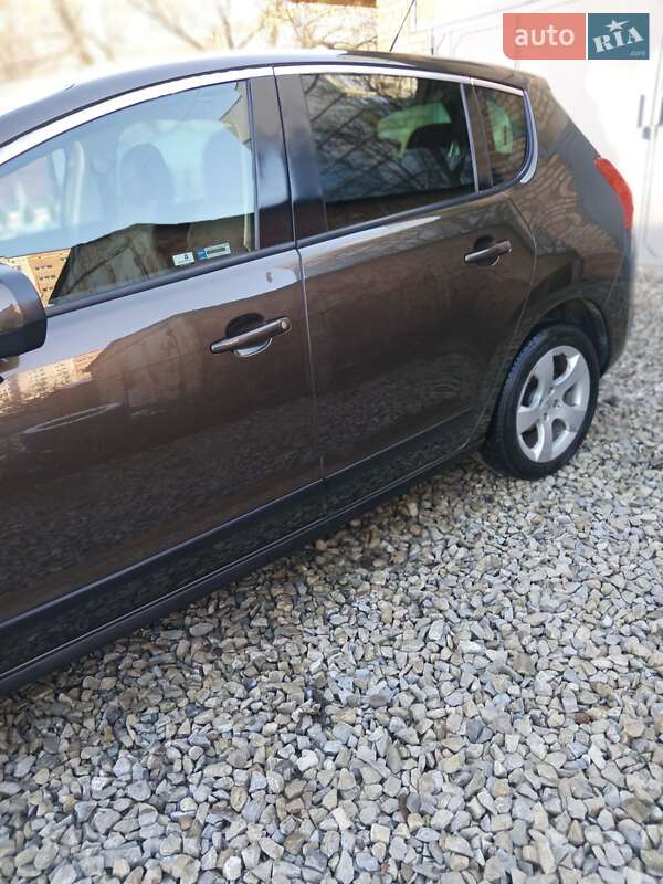 Внедорожник / Кроссовер Peugeot 3008 2011 в Коломые фото 8 Внедорожник / Кроссовер Peugeot 3008 2011 в Коломые