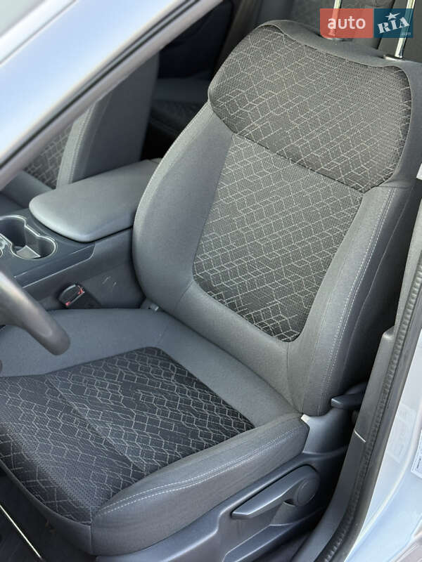 Внедорожник / Кроссовер Peugeot 3008 2014 в Стрые