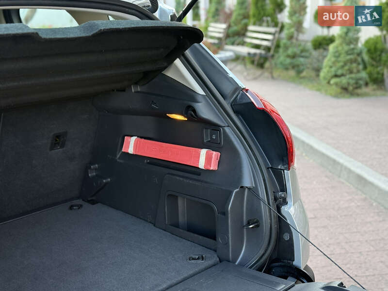 Внедорожник / Кроссовер Peugeot 3008 2014 в Стрые