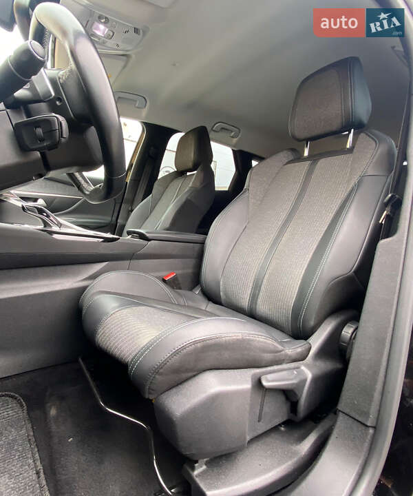 Внедорожник / Кроссовер Peugeot 3008 2022 в Ровно