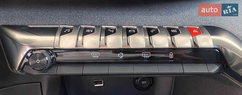 Внедорожник / Кроссовер Peugeot 3008 2020 в Львове