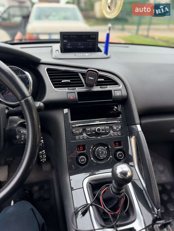 Внедорожник / Кроссовер Peugeot 3008 2011 в Тернополе