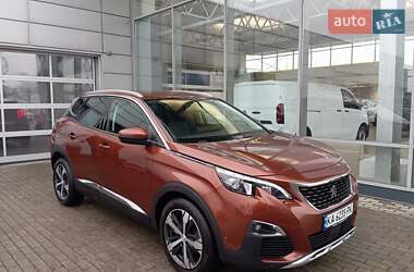 Внедорожник / Кроссовер Peugeot 3008 2019 в Киеве