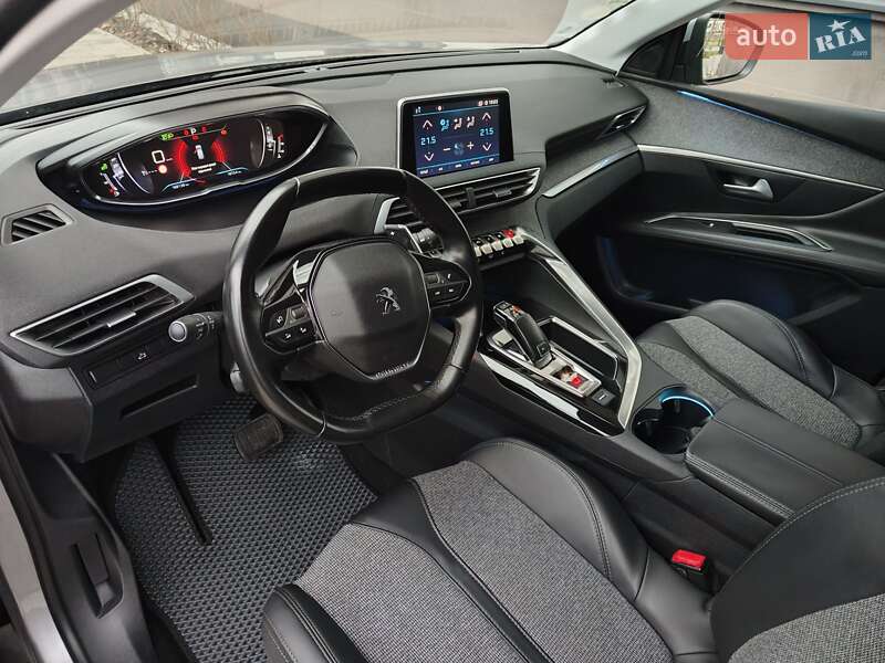 Внедорожник / Кроссовер Peugeot 3008 2017 в Львове фото 26 Внедорожник / Кроссовер Peugeot 3008 2017 в Львове