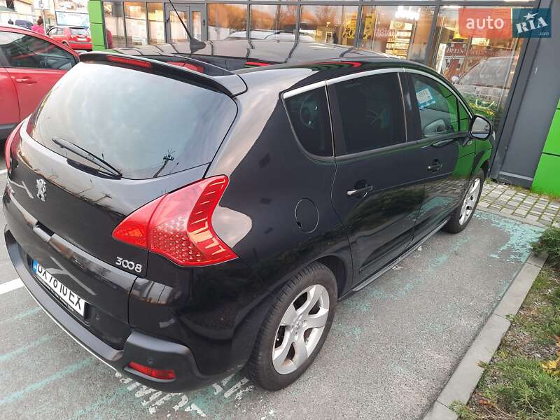 Внедорожник / Кроссовер Peugeot 3008 2010 в Киеве