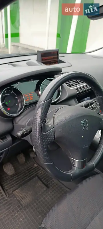 Peugeot 3008 2010 VIN VF30URHE8AS075042 фото оголошення 5 з 59