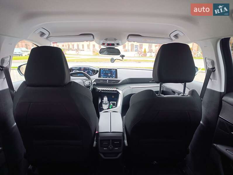 Внедорожник / Кроссовер Peugeot 3008 2019 в Бережанах