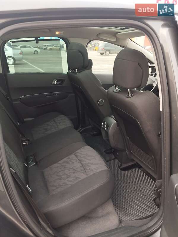 Внедорожник / Кроссовер Peugeot 3008 2010 в Черновцах фото 36 Внедорожник / Кроссовер Peugeot 3008 2010 в Черновцах