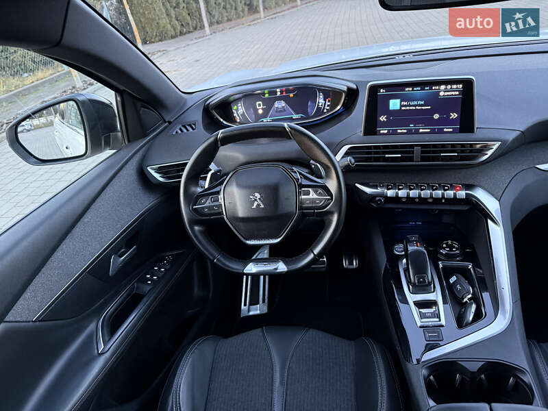 Внедорожник / Кроссовер Peugeot 3008 2017 в Львове фото 53 Внедорожник / Кроссовер Peugeot 3008 2017 в Львове