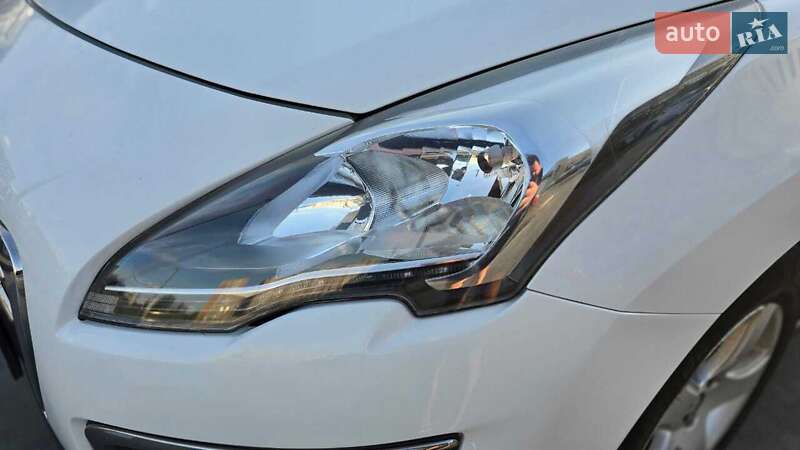 Внедорожник / Кроссовер Peugeot 3008 2014 в Львове фото 5 Внедорожник / Кроссовер Peugeot 3008 2014 в Львове